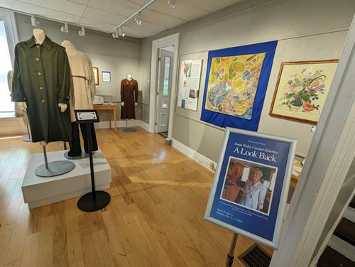 Textile exhibition in the Trimble Gallery
