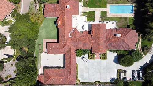 Gallery Image Clay_Tile_Roof-2021-08-26_13.39.jpg