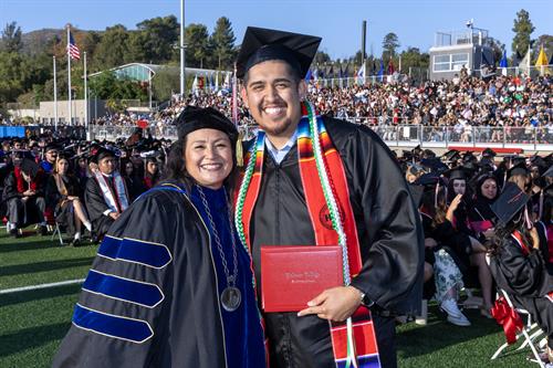 Gallery Image Graduation.5.24.2025.CN.194.JPG