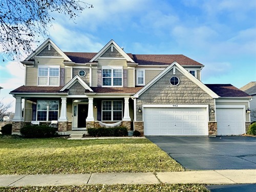 Gallery Image exterior_front(1).jpg