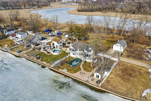 Gallery Image mls_aerial_looking_toward_pond_-_Venn.jpeg