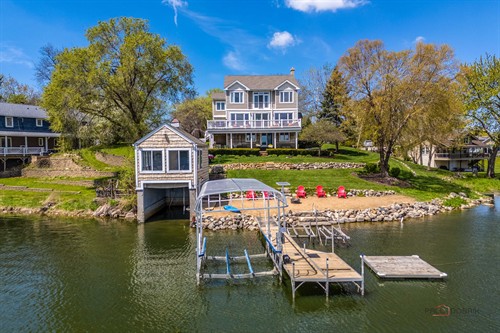 Gallery Image mls_rear_of_home_from_lake.jpg