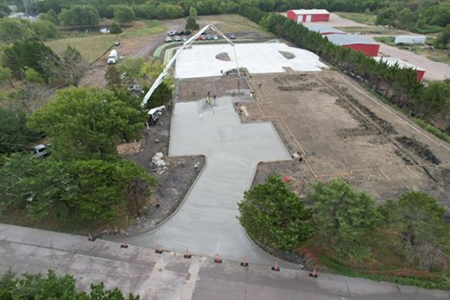 Gallery Image Parking_lot_pour_1.jpg