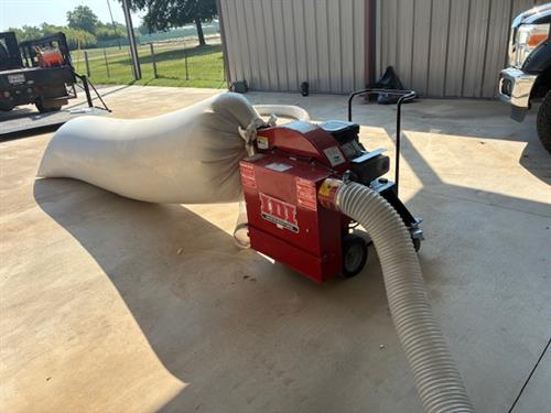 Attic Retro - Insulation removal in Rockwall Tx