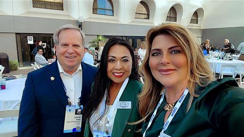 Gallery Image IMG_9557.jpeg