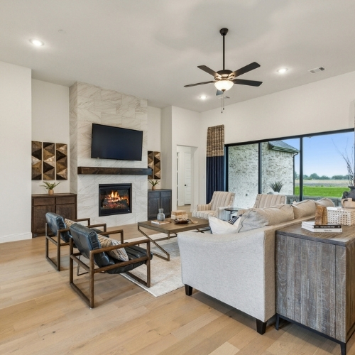 Gallery Image Stoney_Creek_LS_Model_-_LR_-_Gallery.jpg Gallery Image Stoney_Creek_LS_Model_-_LR_-_Gallery.jpg