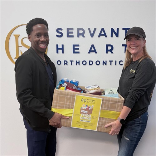 Gallery Image Food_Drive.jpg