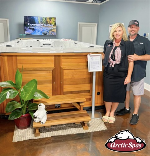 Owners Holly & Johnny Lyons