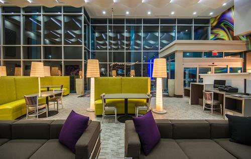 Holiday Inn Express & Suites Garland E-Lake Hubbard I30 Lobby