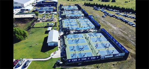Gallery Image oasis_courts_aerial_view.PNG