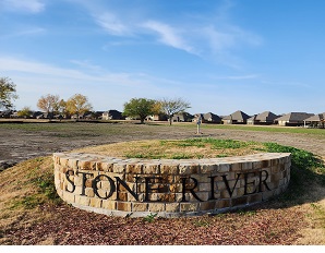 Stoneriver homes,  Golf course community