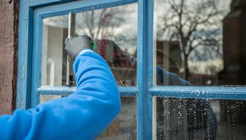 Gallery Image taditional-window-cleaning.jpg