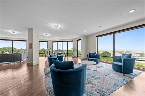 Gallery Image 8F4A0698.jpg