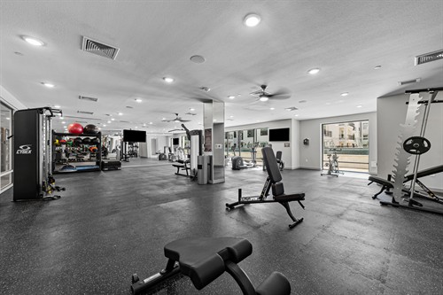 Gallery Image 8F4A5701.jpg