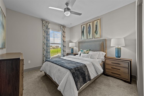 Gallery Image 8F4A5752.jpg