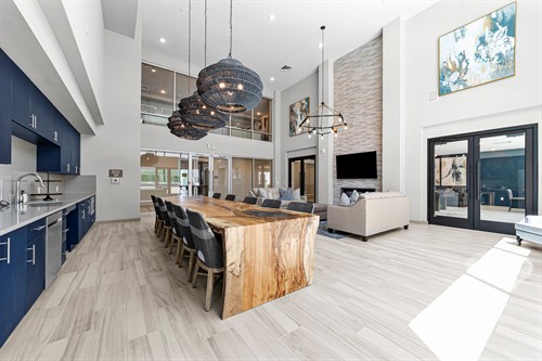 Gallery Image 8F4A5837.jpg