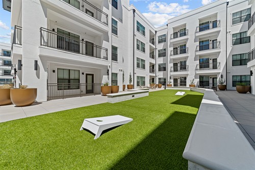 Gallery Image 8F4A5866_(1).jpg