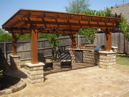 Outdoor Kitchen with Pergola