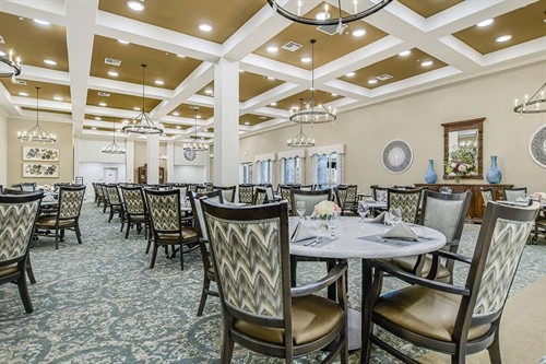 Gallery Image csm_Ariel_Pointe_08_Dining_Room_34dc9ed018-1.jpg
