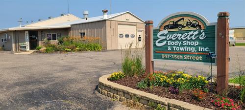 Gallery Image ebs-exterior-photo.jpeg