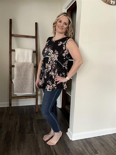Floral tanktop with jeans