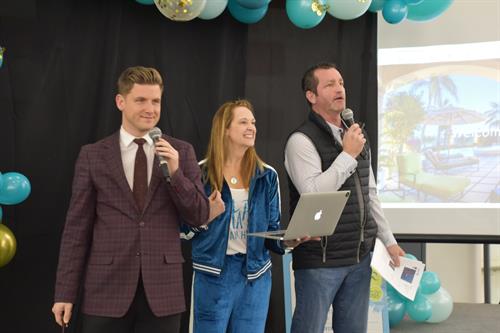 Auction - Adam King, Di Crawford, and Chris Miller - Auctioneer