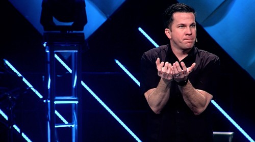 Gallery Image C3_kvWIUkAEChxT.jpeg