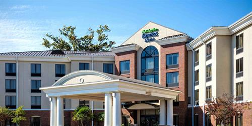 Gallery Image holiday-inn-express-and-suites-flowood-3784442036-2x1.jpg