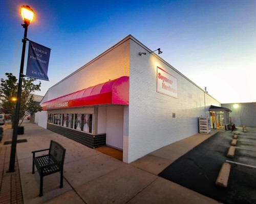 Gallery Image Seymour_Hardware_photo.jpg