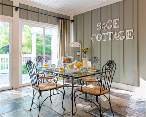 Gallery Image Sage_Cottage14.png