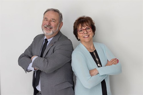 Pam & Dave - The ET Team