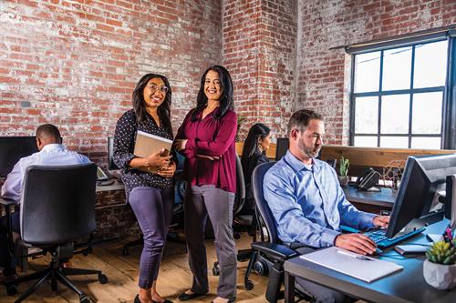 Need great talent in Loudoun County Fast? Express connects you with skilled, reliable local candidates - efficient staffing that drives results. 