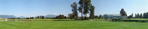 Gallery Image View_from_18th_Fairway.jpg Gallery Image View_from_18th_Fairway.jpg