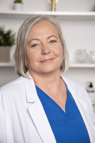 Gallery Image Photo_with_lab_coat_-_Copy.jpg Gallery Image Photo_with_lab_coat_-_Copy.jpg