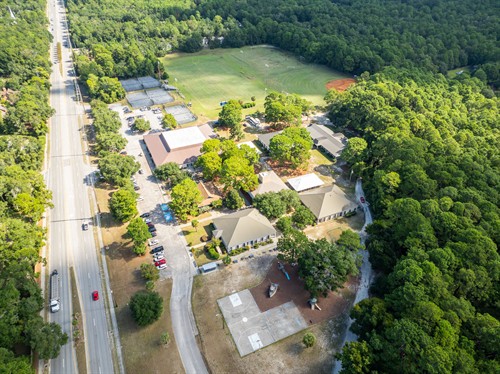 Gallery Image Campus_Aerial_X1.jpg