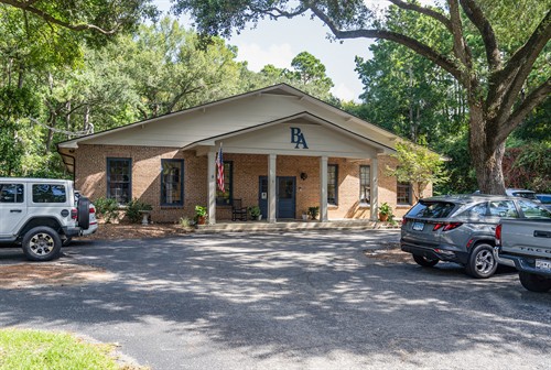 Gallery Image Campus_PK_Front_Building.jpg