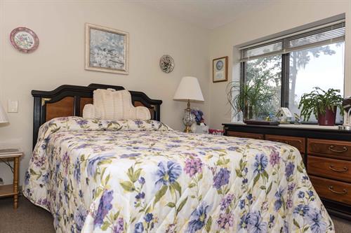 Magnolia Manor on the Coast Bedroom Suite