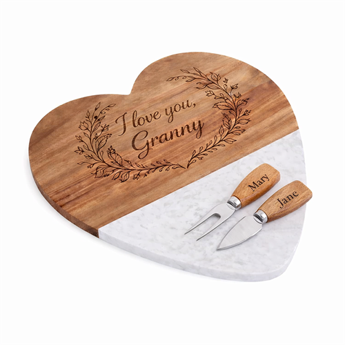 Custom engraved cutting boards crafted for meaningful gifts, perfect for weddings, anniversaries, and special occasions.