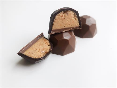 Driftless Chocolates Peanut Butter DOMES