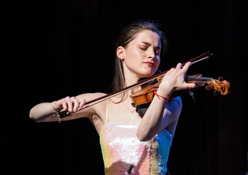 Gallery Image CB-8555.jpg