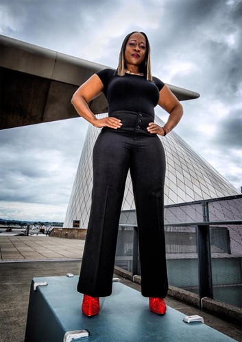 Gallery Image seattle-portrait-photographer-business-4.jpg