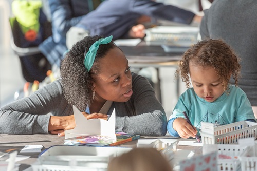 Gallery Image carle_friendversary_2019-691.jpg