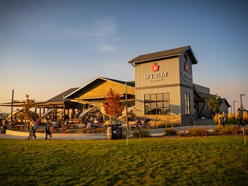 Acreage is a full restaurant located at the Stem Ciders Brewing facility. 