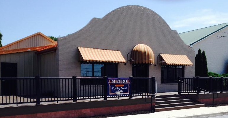 METRO PUB & GRILL METRO PUB & GRILL