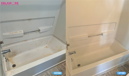 Bath Tub - Before & After - Move in/out Cleaning 
