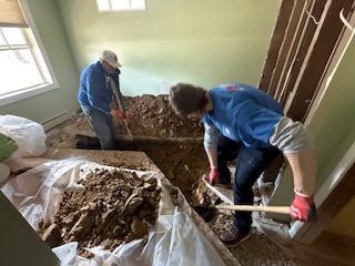 Gallery Image dig(1).jpg