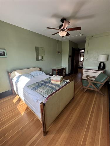 Gallery Image IMG_6632.jpeg