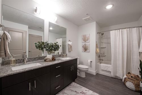 Gallery Image Guest_bath_-_SMALL.jpg Gallery Image Guest_bath_-_SMALL.jpg