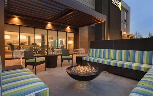 Home2 Suites SLC East Firepit