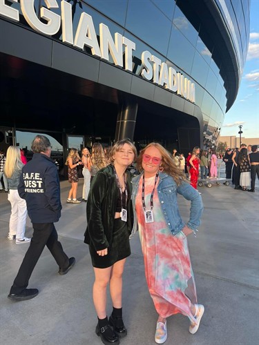 KiKi's Last Wish Trip to see Taylor Swift